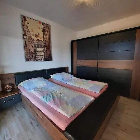 Familienfreundliche Lägenhet *