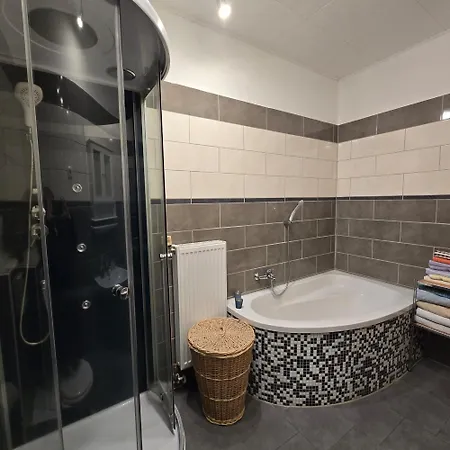 Familienfreundliche * Schortens